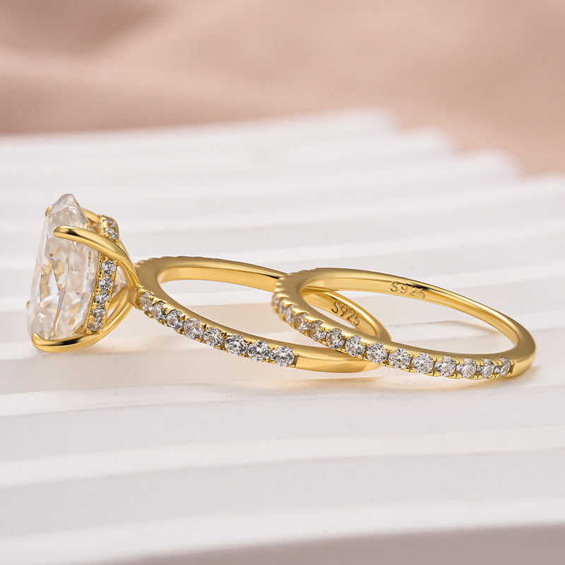 Classic 4.0 Carat Oval Cut  Ring Set Hidden Halo Ring With Half Band For Ring Gift