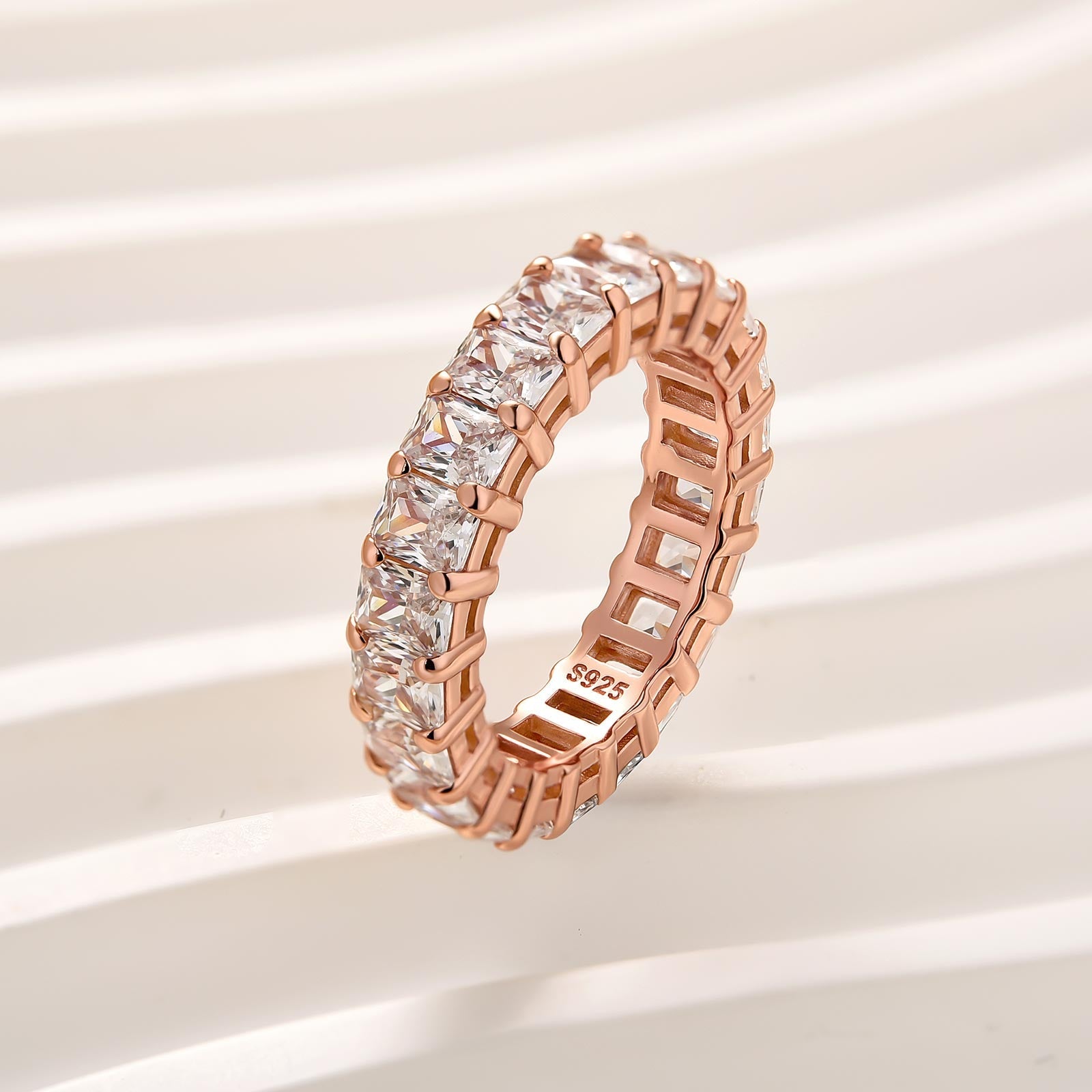 Velirella Elegant Radiant Cut Women's Wedding Band In Brass - Velirellajewelry