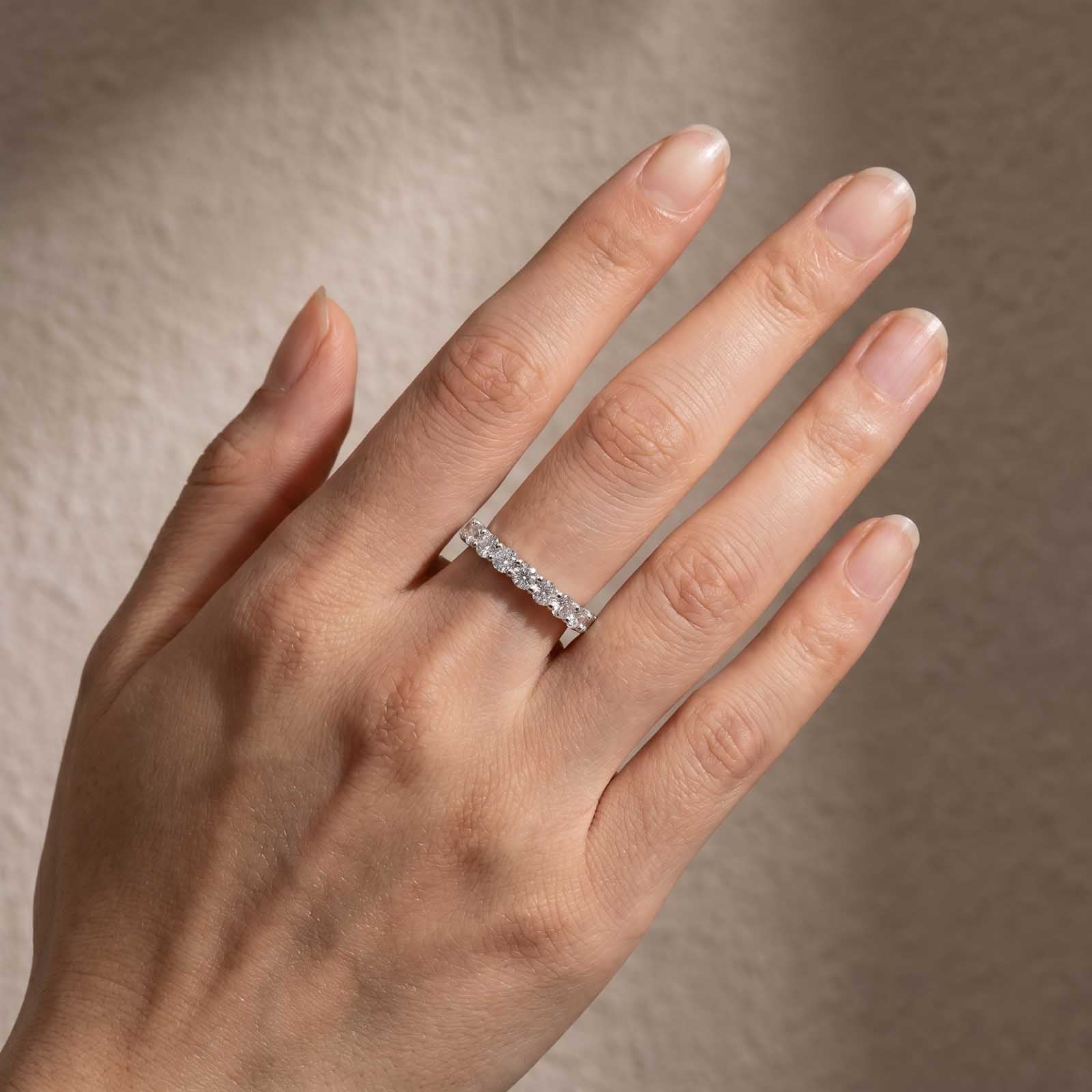 Brass Moissanite Classic 0.7Ct Round Cut Stackable Wedding Band