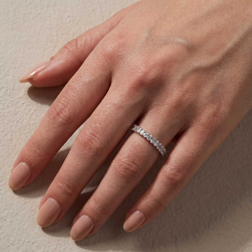 Brass 3 Ct Oval Cut Simulated Diamond Wedding Band Ring For Women In Brass